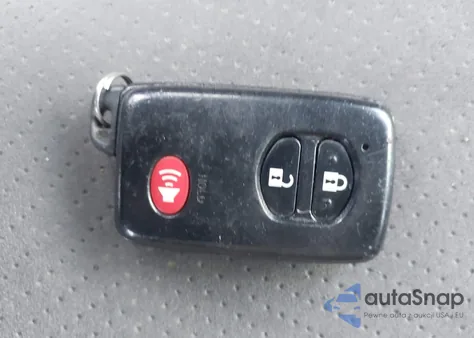 2014 Toyota Prius Two из США, поврежденный, VIN JTDKN3DU7E0360771